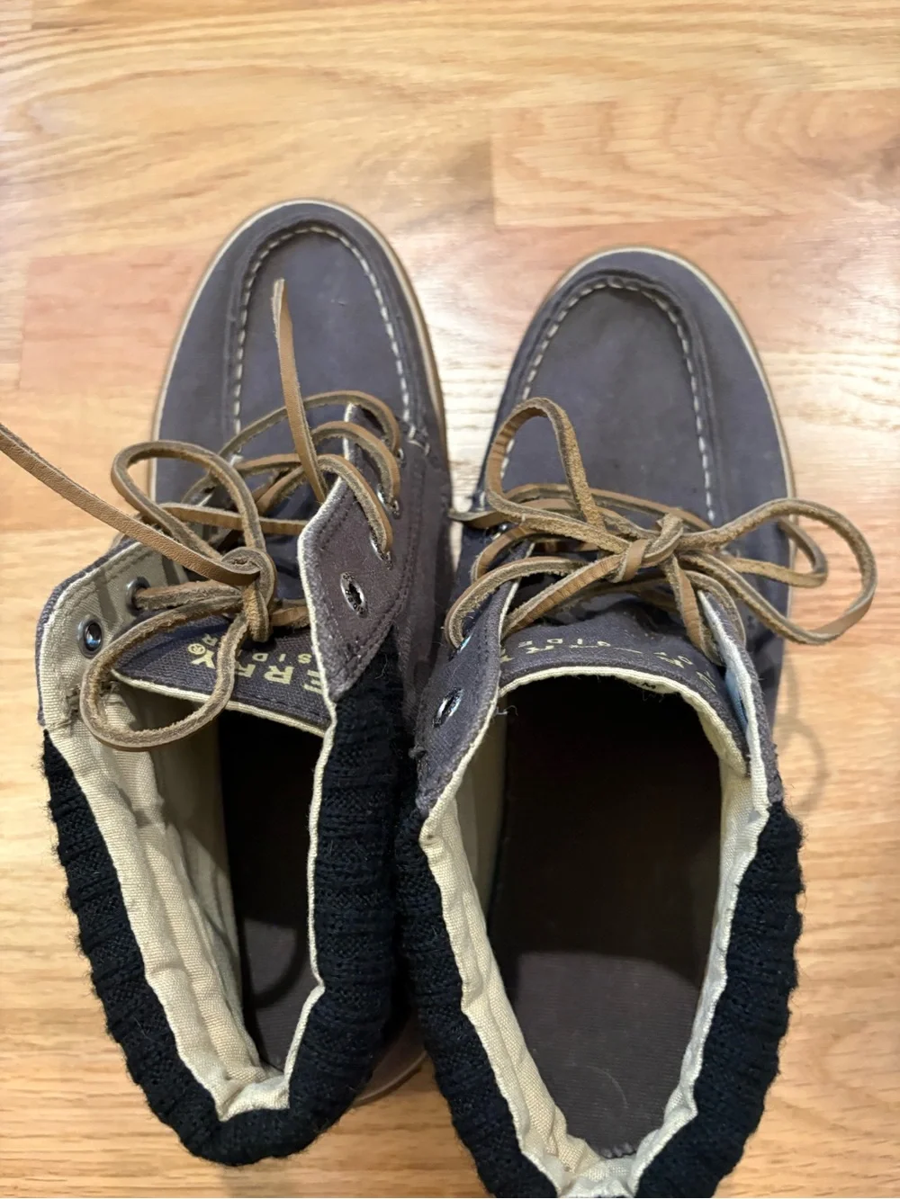 Sperry Men’s Gray Canvas Chukka Shoes with Tan Laces